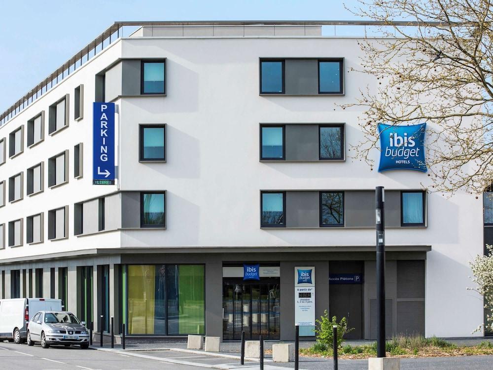 Ibis Saint Quentin En Yvelines - Velodrome Hotel Montigny-le-Bretonneux Ngoại thất bức ảnh