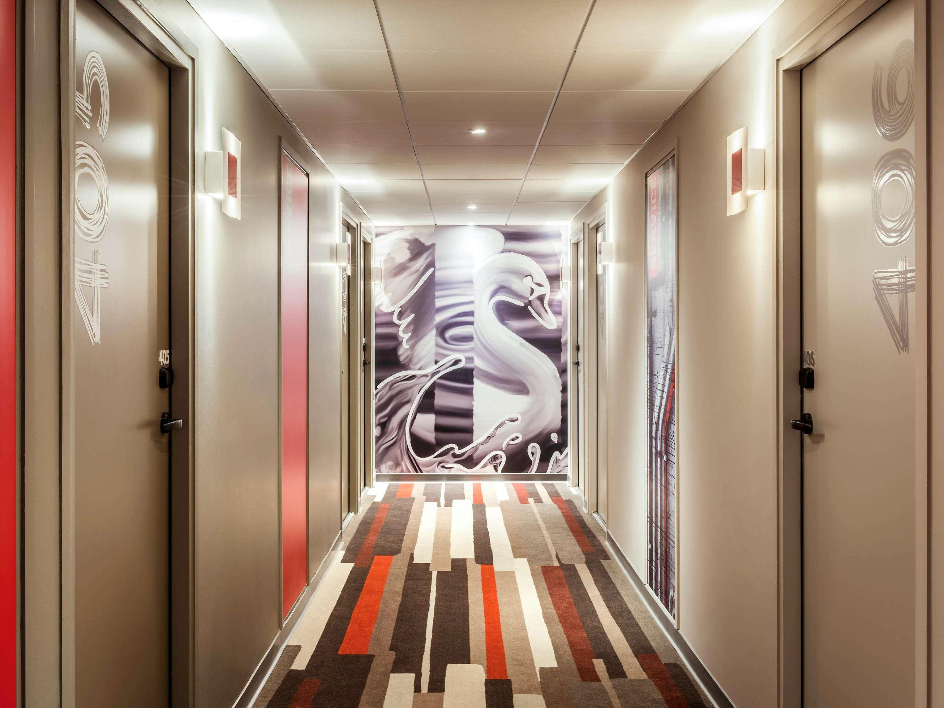 Ibis Saint Quentin En Yvelines - Velodrome Hotel Montigny-le-Bretonneux Ngoại thất bức ảnh