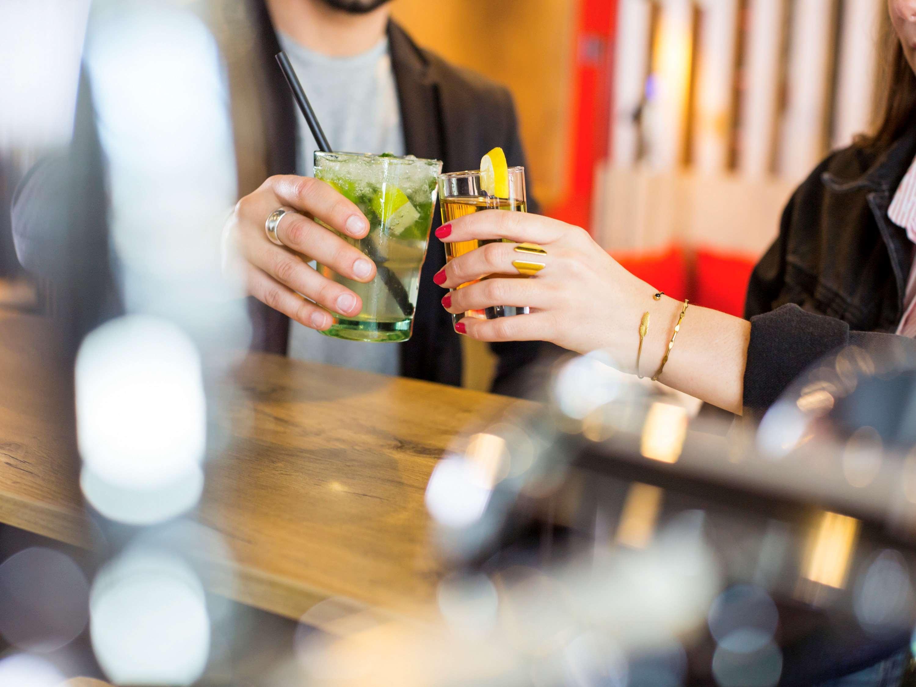 Ibis Saint Quentin En Yvelines - Velodrome Hotel Montigny-le-Bretonneux Ngoại thất bức ảnh